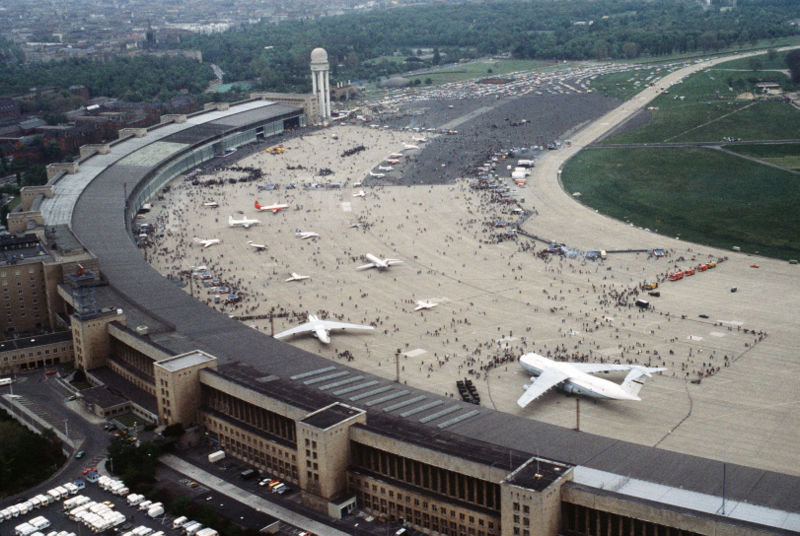 Tempelhof Airport Berlin Alemania