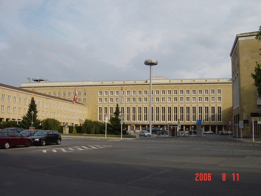 Tempelhof Airport Berlin Alemania