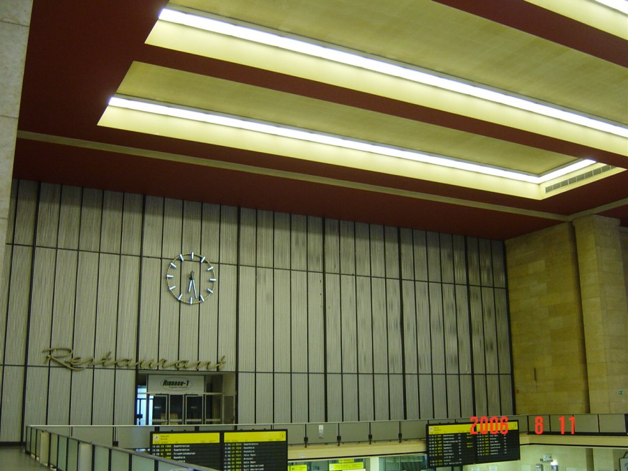 Tempelhof Airport Berlin Alemania