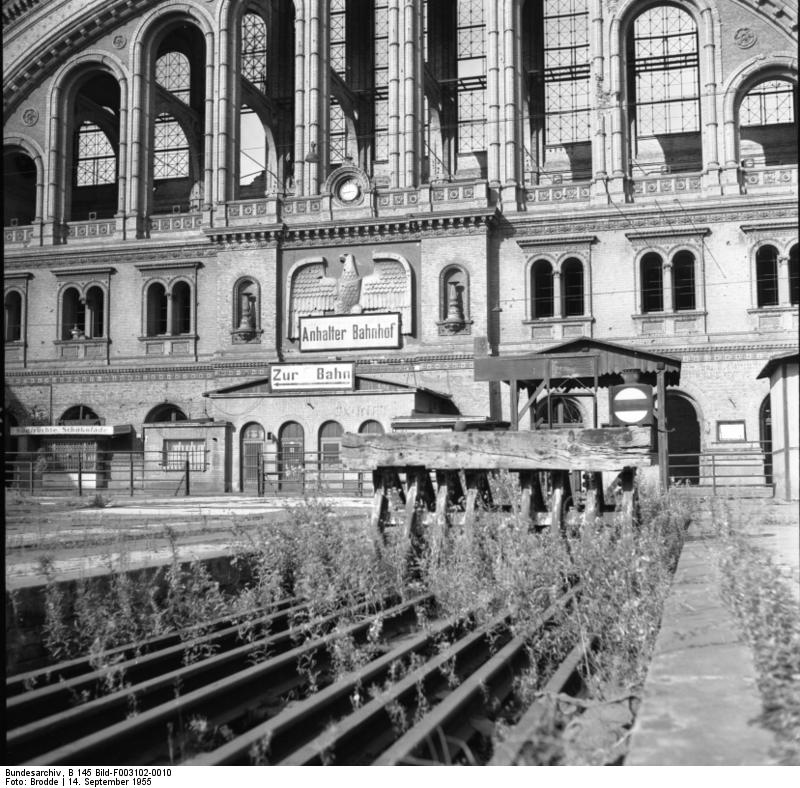 Anhalter Bahnhof-Berlin (1)