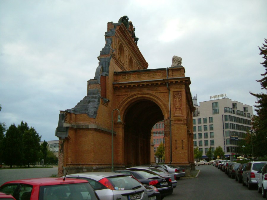 Anhalter Bahnhof-Berlin (1)