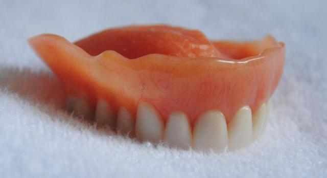 be20105991c840f28c0d1c2bcb83fce5_1J1Hr4B_1_iphone_stream