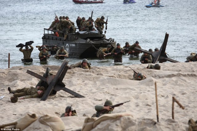 37a983f400000578-0-image-a-146_1472477400902