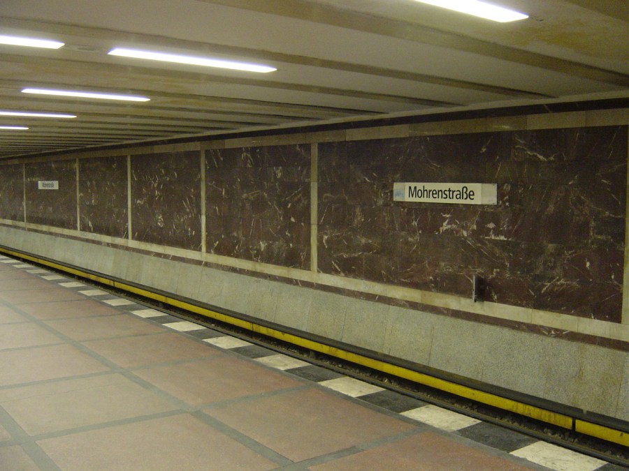mohrenstrase-station-berlin-alemania-wwii-2