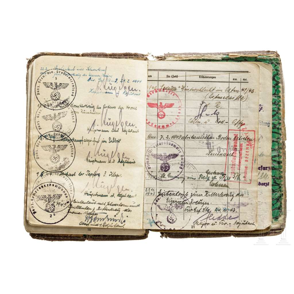 Soldbuch original del General Hasso von Manteuffel - pagina con sellos y anotaciones de unidad (3)