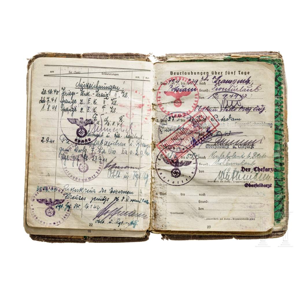 Soldbuch original del General Hasso von Manteuffel - pagina final con firmas y sello de la unidad (4)